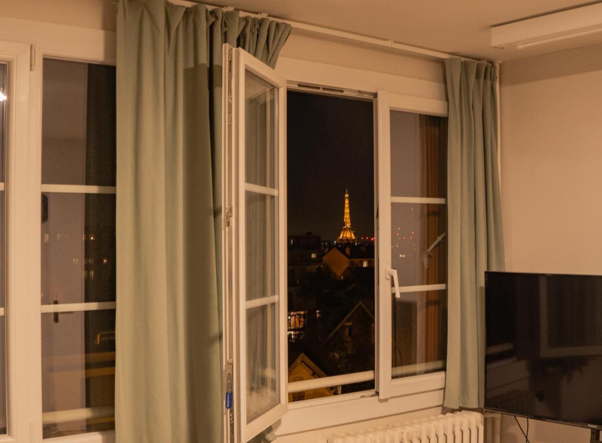 Apartamento Joli T2 Proche Du Metro Avec Vue Tour Eiffel Issy-les-Moulineaux Exterior foto
